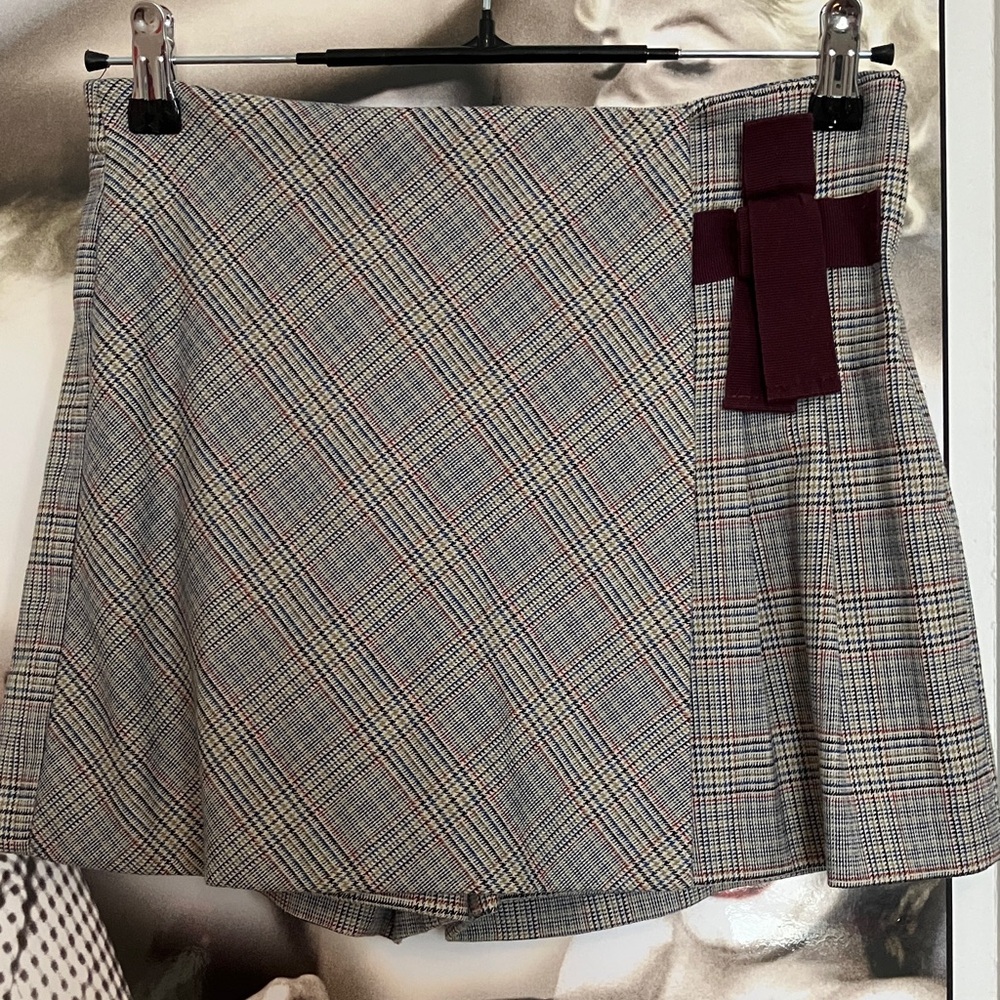 2/40$ Zara Girls Soft Collection Plaid Skort – Size 13/14